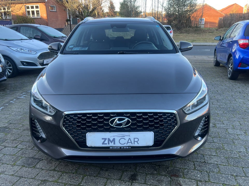 Hyundai i30 1,0 T-GDi Life stc. 5d