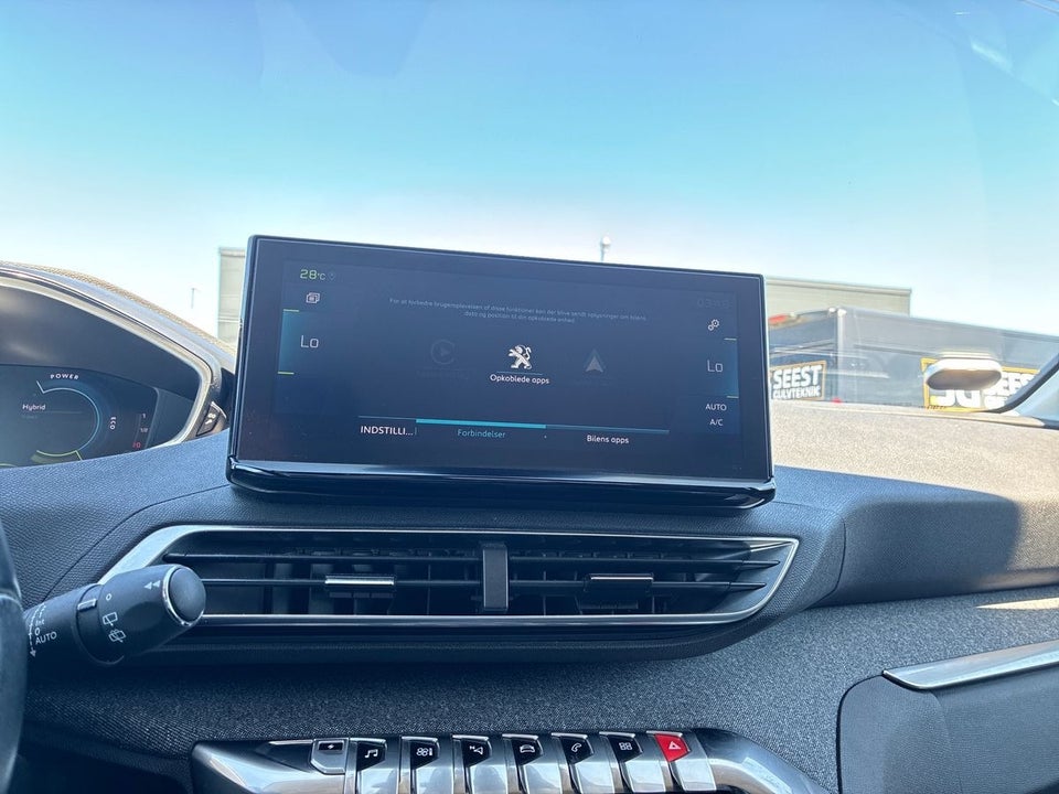 Peugeot 3008 1,6 Hybrid Allure Pack EAT8 5d