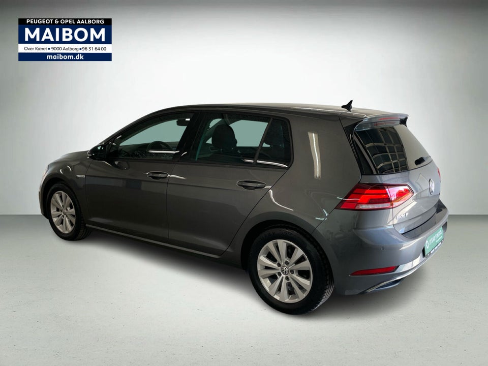 VW Golf VII 1,5 TSi 130 Comfortline 5d