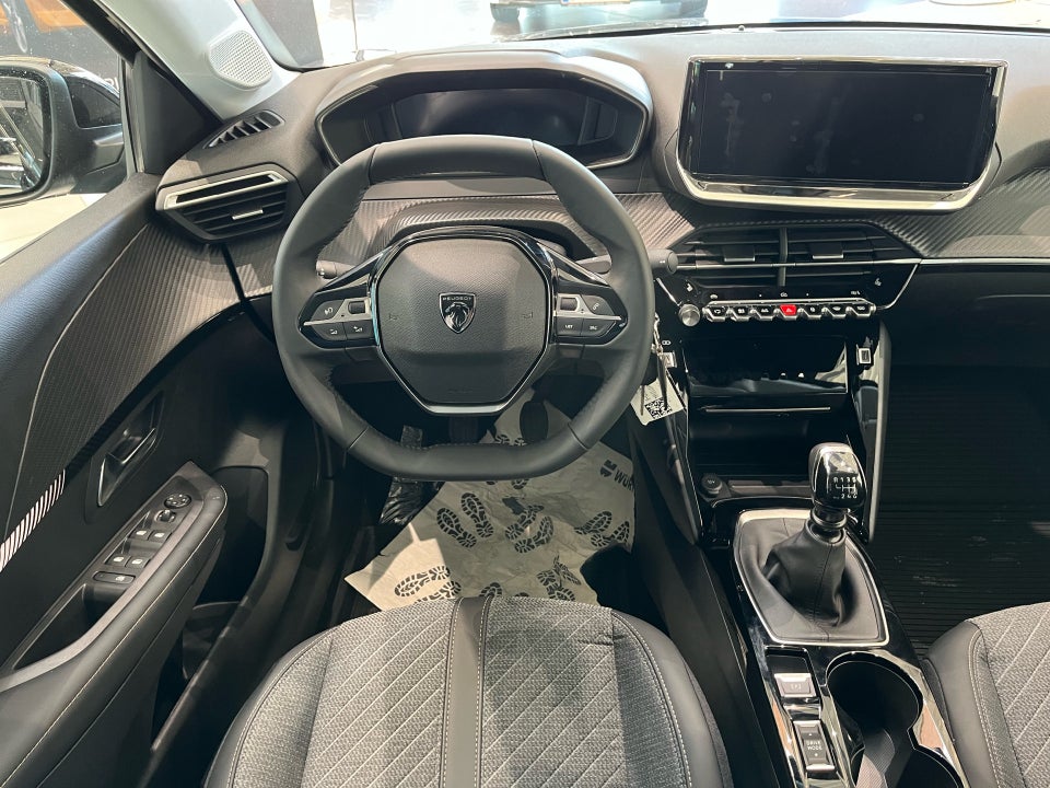 Peugeot 208 1,2 PureTech 100 Allure 5d