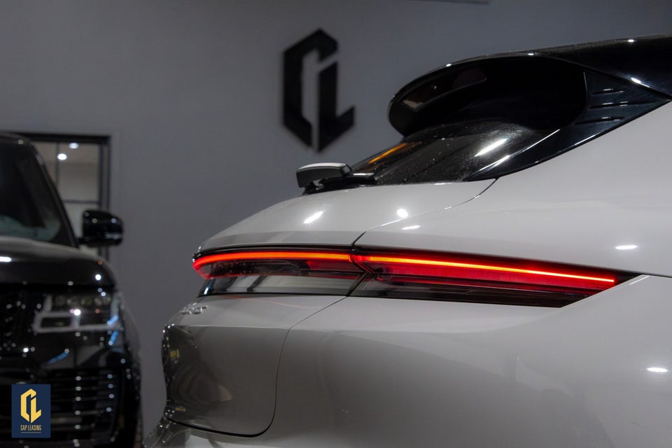 Porsche Taycan 4S Performance+ Cross Turismo 5d