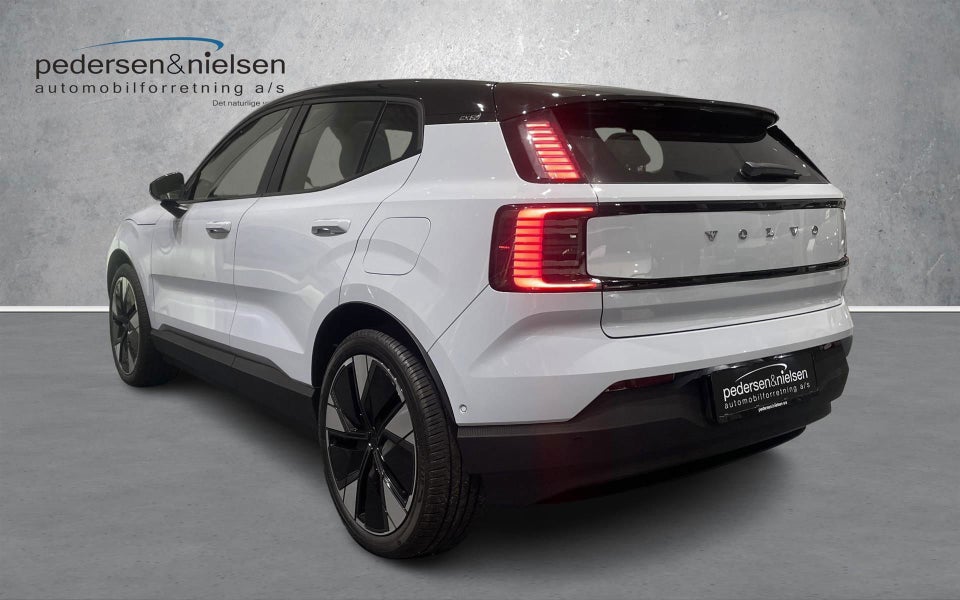 Volvo EX30 Twin Performance Ultra 5d