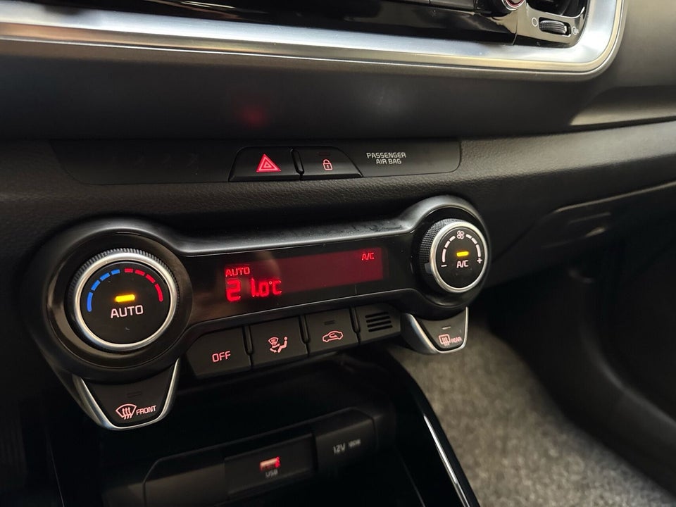 Kia Stonic 1,0 T-GDi mHEV Prestige Upgrade iMT 5d