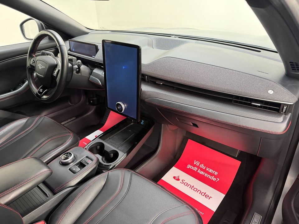 Ford Mustang Mach-E 91 Premium Extended Range AWD 5d