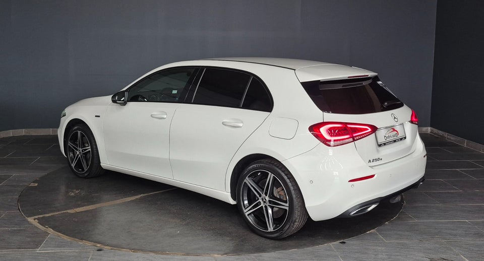 Mercedes A250 e 1,3 Advantage aut. 5d