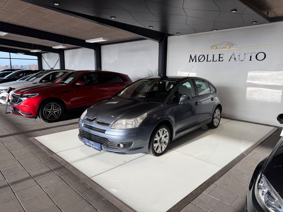 Citroën C4 2,0 16V Prestige 5d