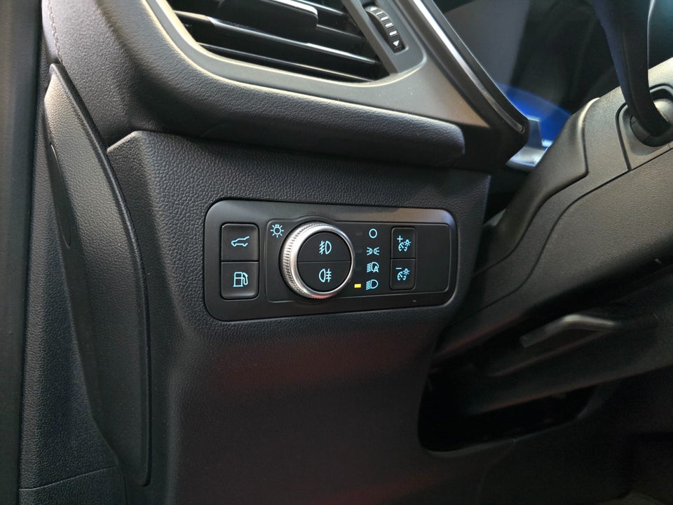 Ford Kuga 2,5 PHEV Vignale CVT 5d