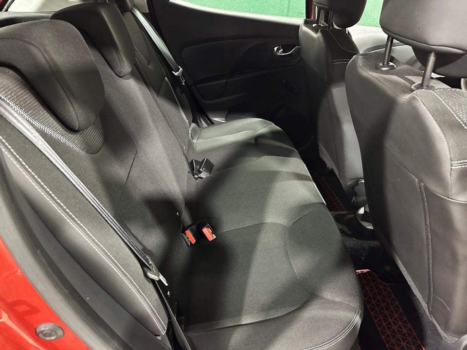 Renault Clio IV 1,5 dCi 75 Expression 5d