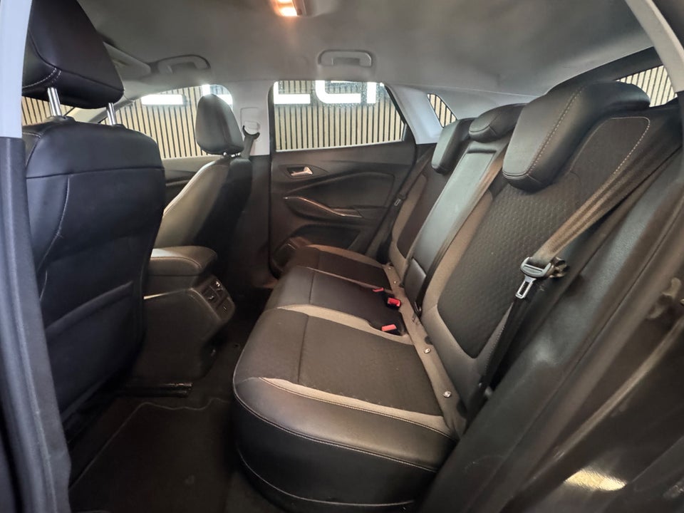 Opel Grandland X 1,6 Hybrid Ultimate aut. 5d