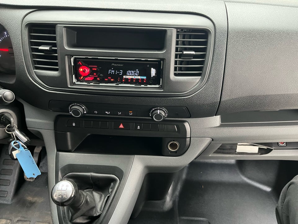 Toyota ProAce 1,6 D 95 Compact Base 5d