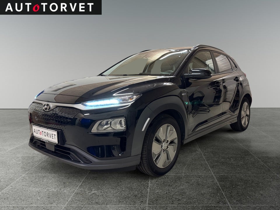 Hyundai Kona 64 EV Essential 5d