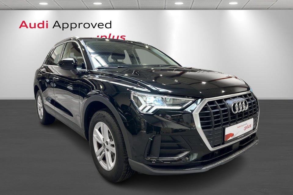 Audi Q3 45 TFSi e Attitude plus S-tr. 5d