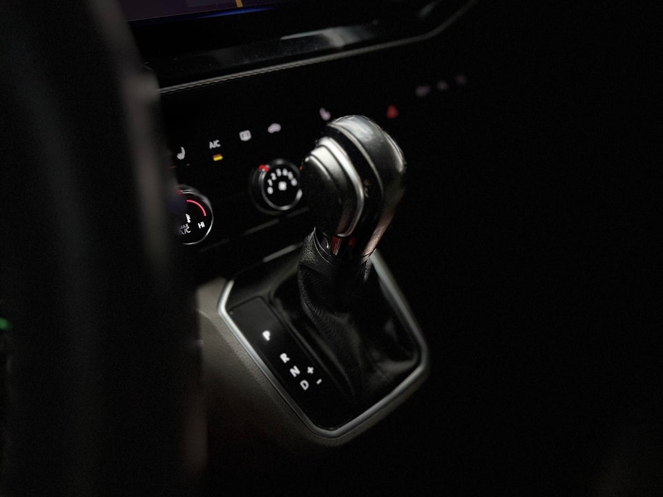 VW Transporter 2,0 TDi 150 Kassevogn DSG lang