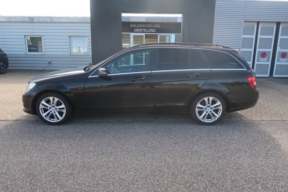Mercedes C200 2,2 CDi Avantgarde stc. BE 5d