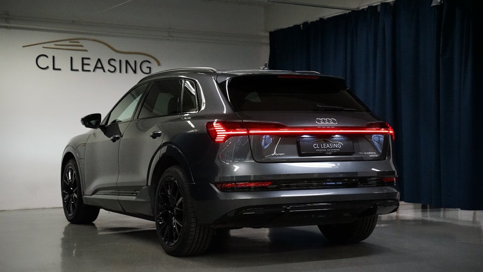 Audi e-tron 55 S-line quattro 5d