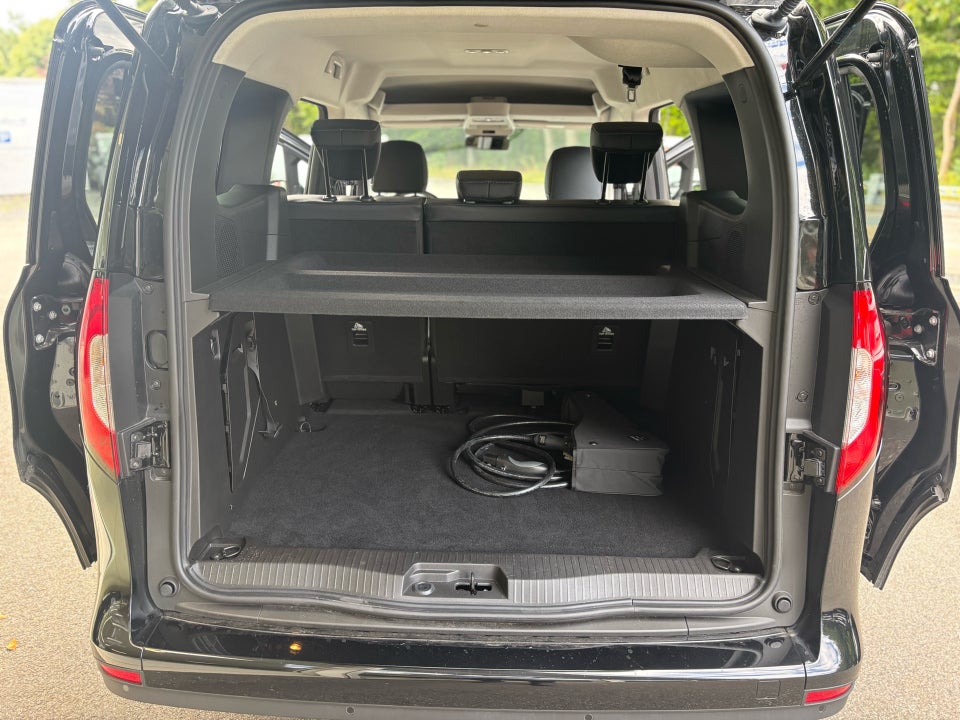 Mercedes EQT200 L1 5d