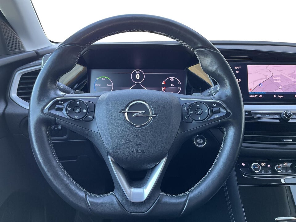 Opel Grandland 1,6 Hybrid GS Line aut. 5d