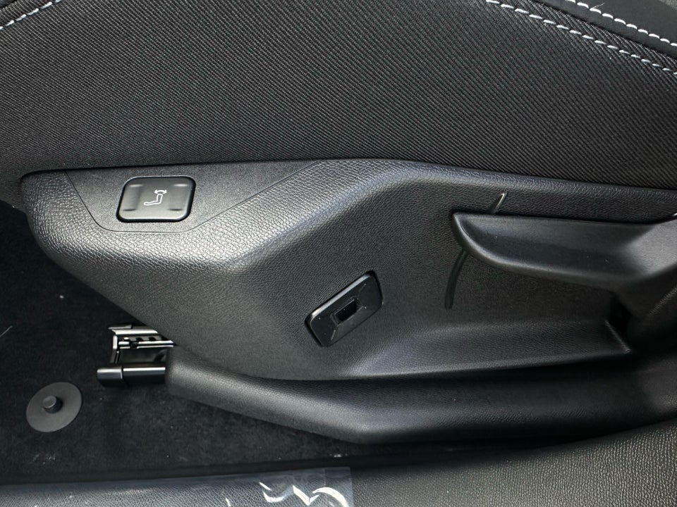 Opel Grandland-e 73 GS 5d