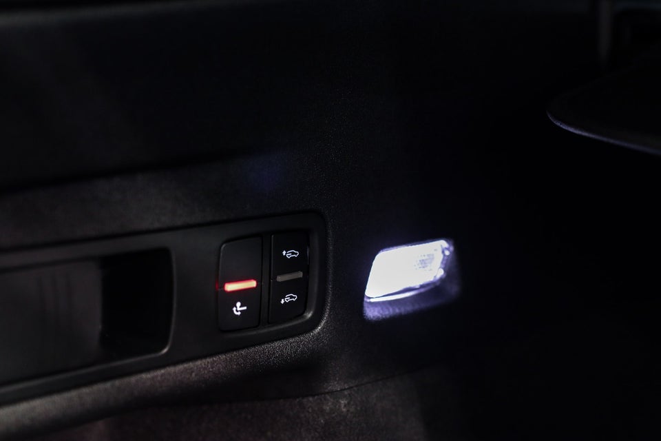 Audi Q6 e-tron Ultra quattro 5d