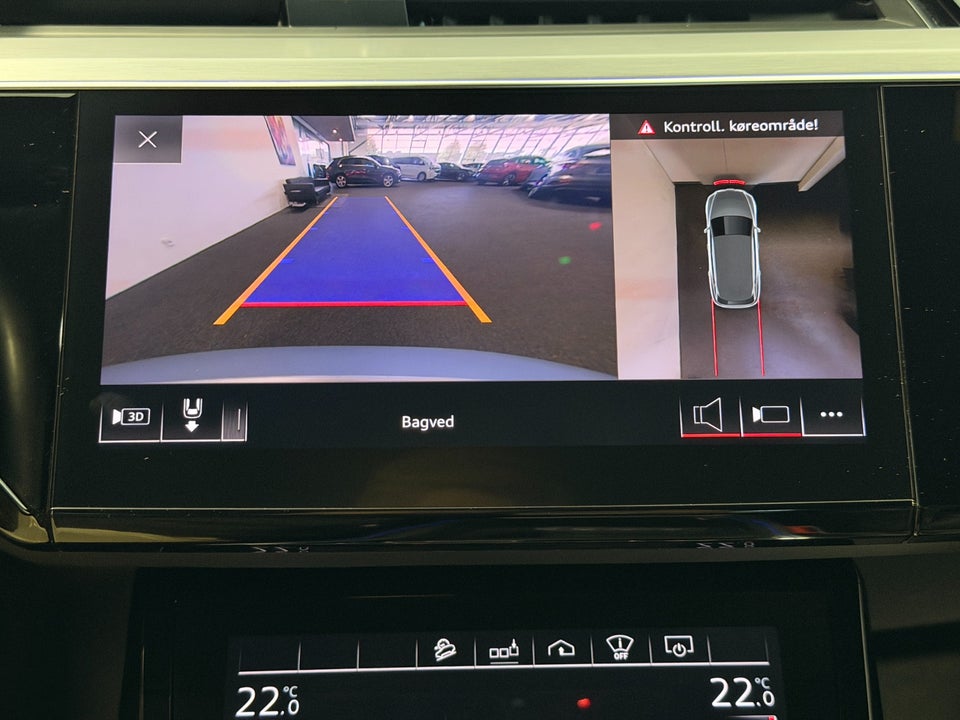 Audi e-tron 55 S-line quattro 5d
