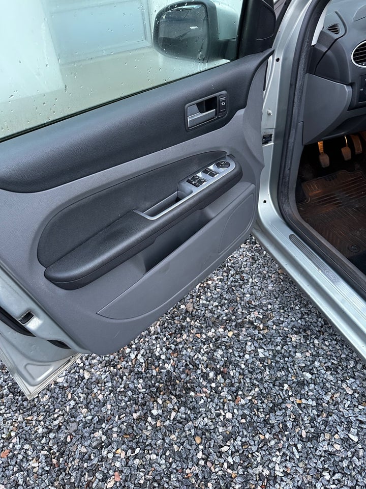 Ford Focus 2,0 TDCi 136 Trend aut. Van 5d