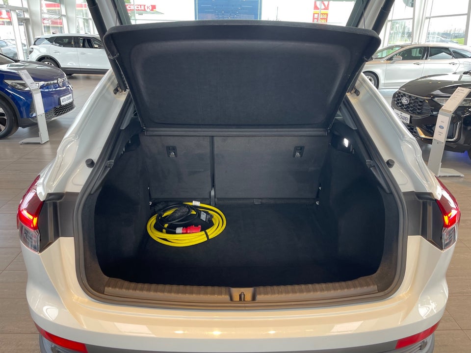 Audi Q4 e-tron 40 Advanced Sportback 5d