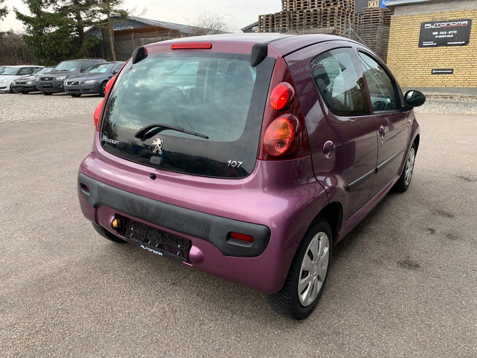 Peugeot 107 1,0 Champion Air 5d