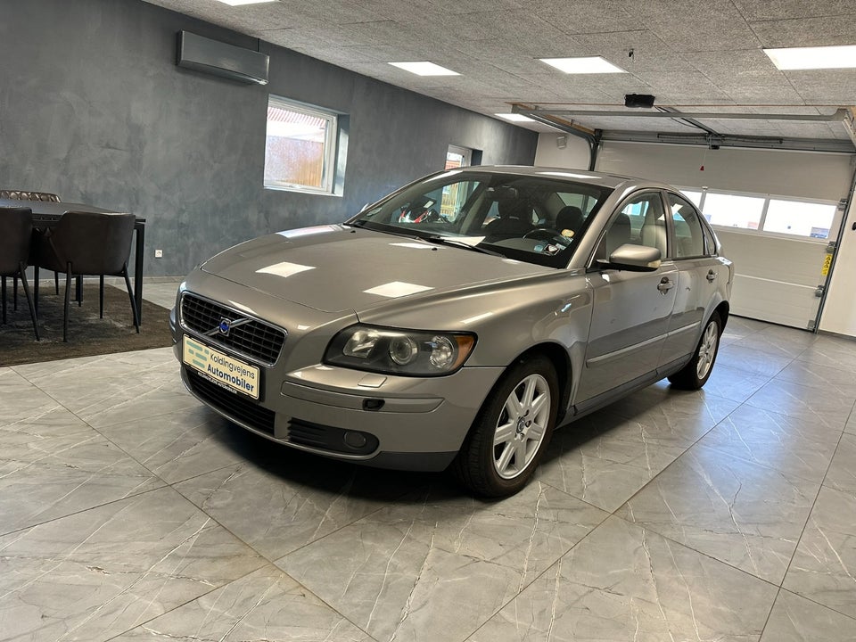 Volvo S40 2,4 Summum aut. 4d