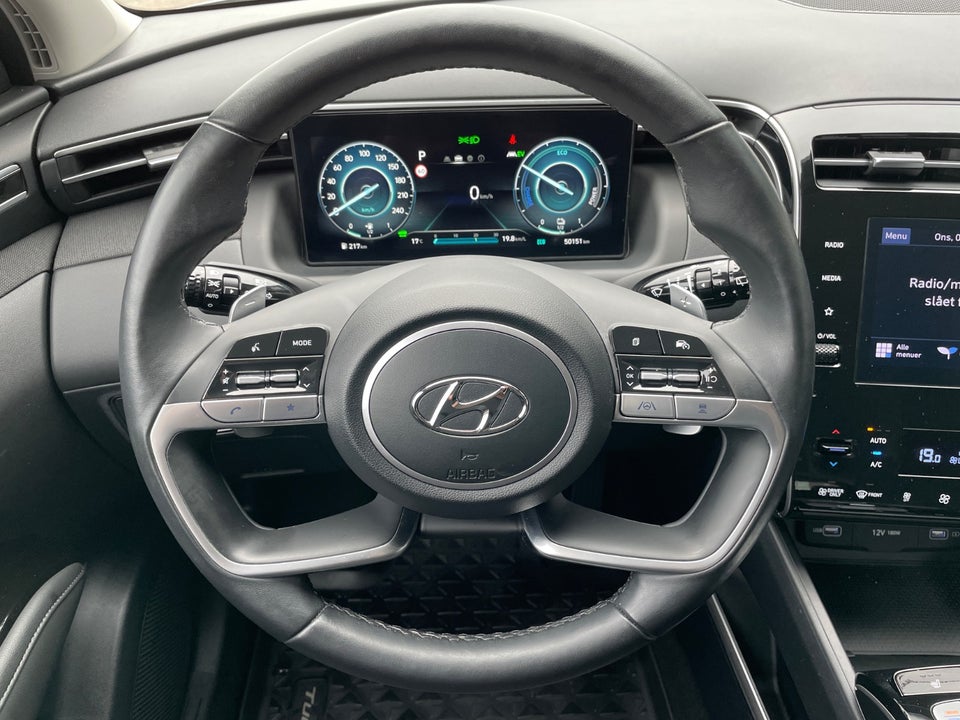 Hyundai Tucson 1,6 PHEV Essential aut. 4WD 5d