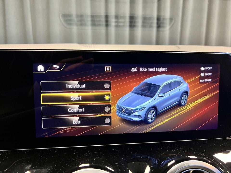 Mercedes EQA250+ 5d