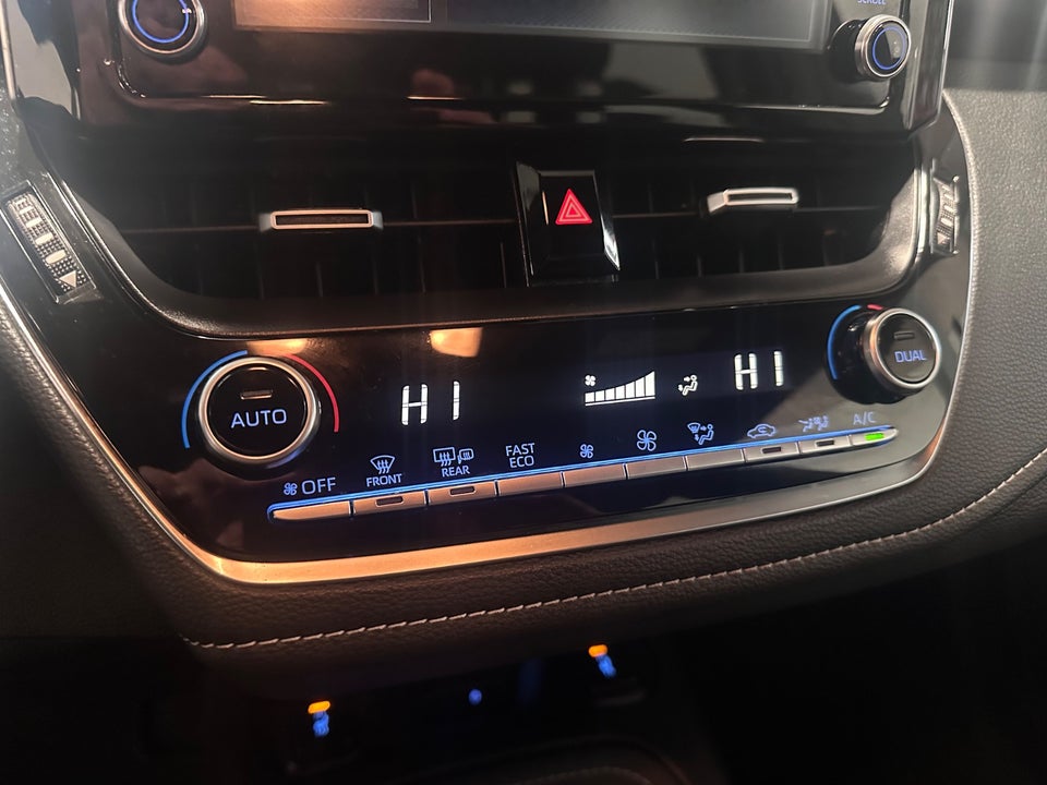 Suzuki Swace 1,8 HEV Exclusive stc. e-CVT 5d