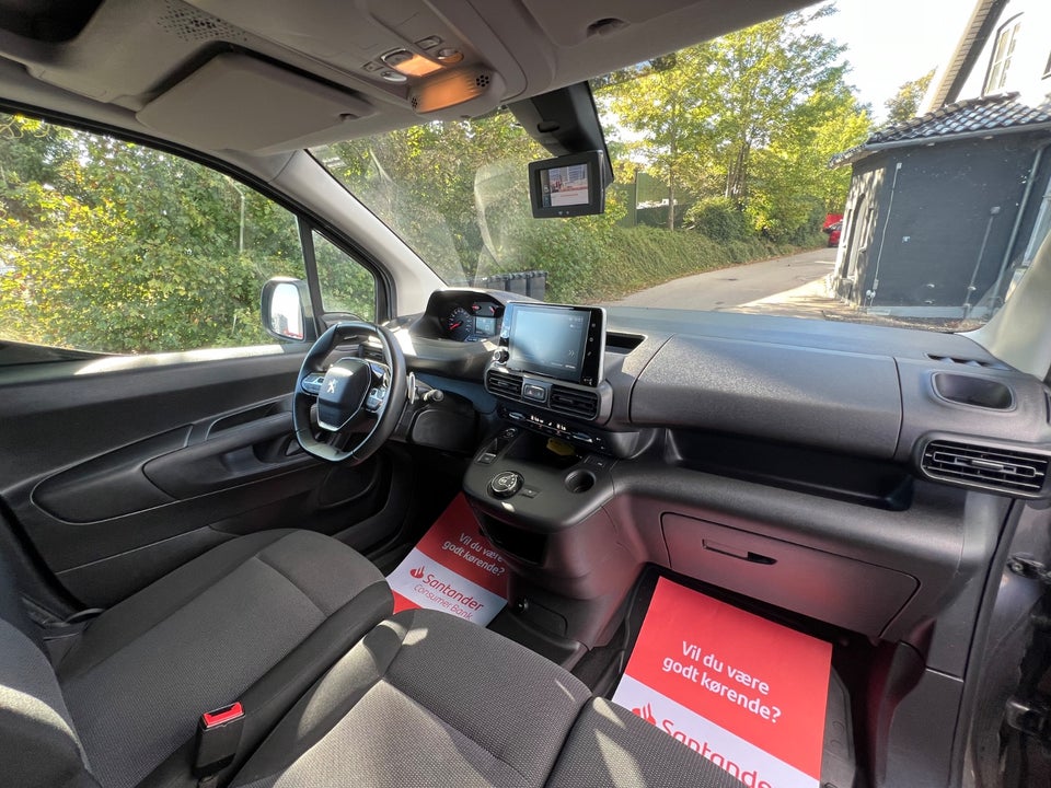 Peugeot Partner 1,5 BlueHDi 130 L2V2 Ultimate EAT8 Van