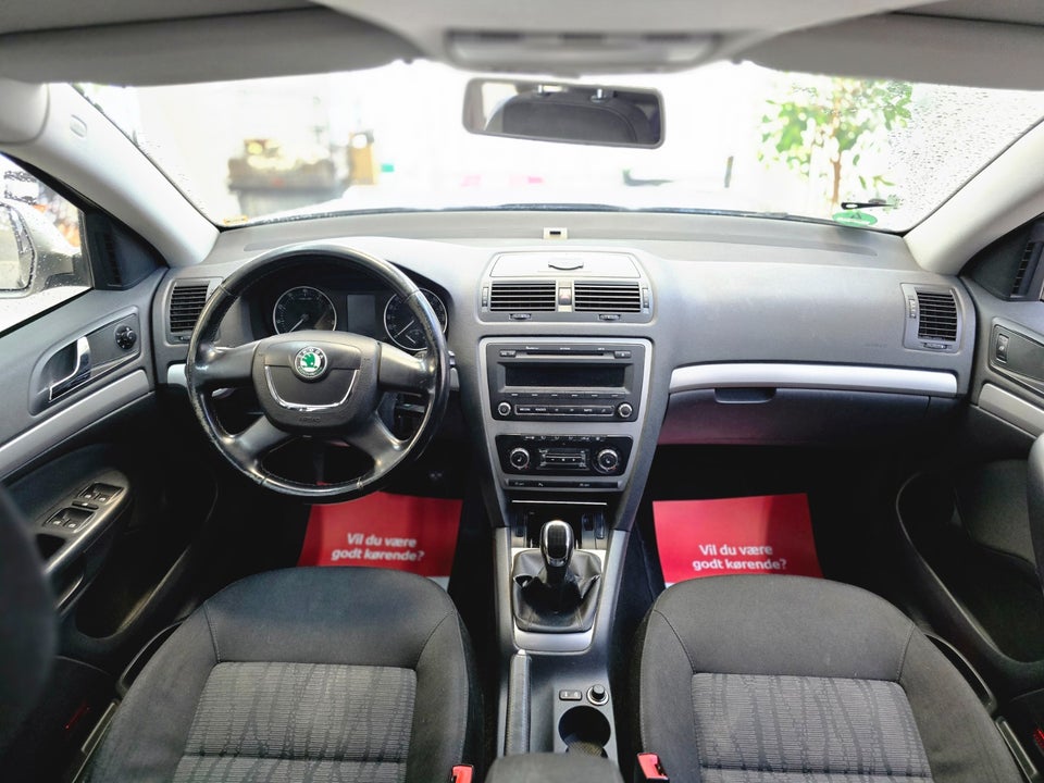 Skoda Octavia 1,4 TSi 122 Elegance Combi 5d