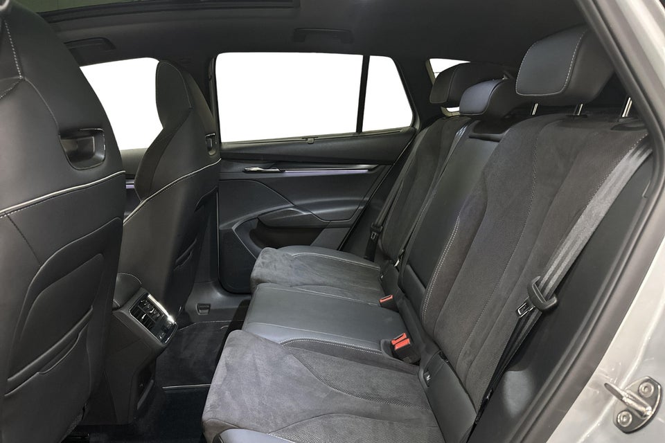 Skoda Enyaq 60 iV Sportline 5d