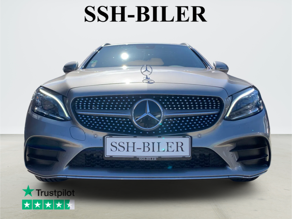 Mercedes C300 de 2,0 AMG Line stc. aut. 5d