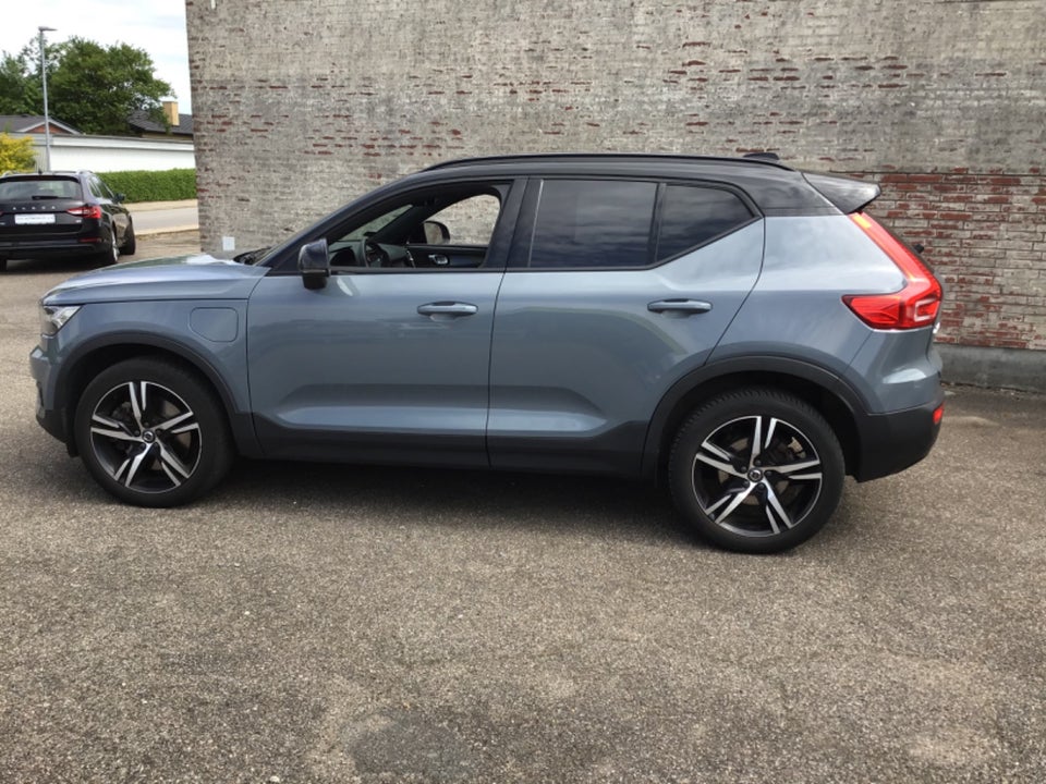 Volvo XC40 1,5 T5 ReCharge R-Design aut. 5d