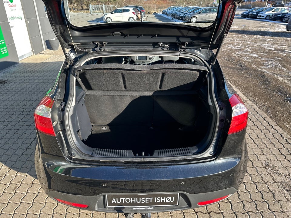 Kia Rio 1,4 CVVT Active 5d