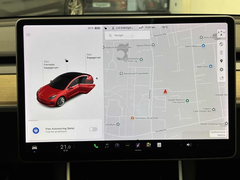 Tesla Model 3 Long Range AWD 4d