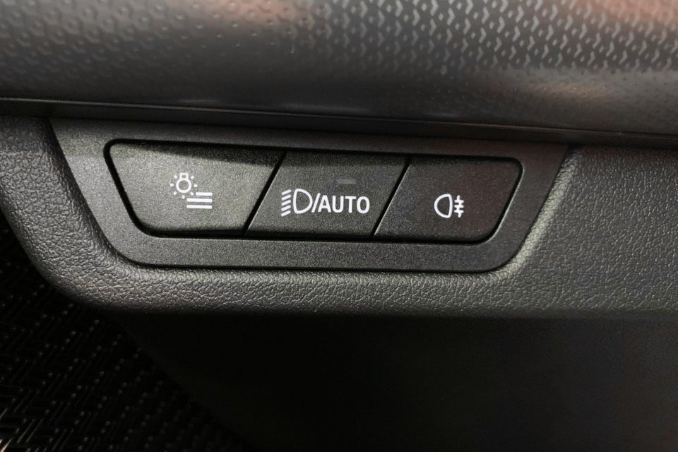 BMW iX1 eDrive20 M-Sport 5d
