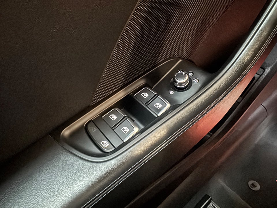 Audi A3 1,4 e-tron Sportback S-tr. 5d