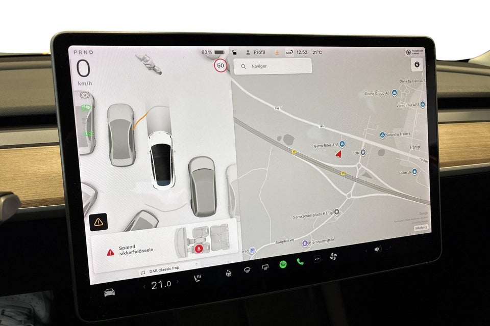 Tesla Model 3 Standard Range+ RWD 4d