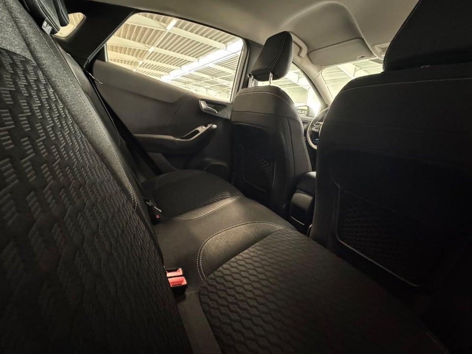 Ford Puma 1,0 EcoBoost mHEV Titanium 5d