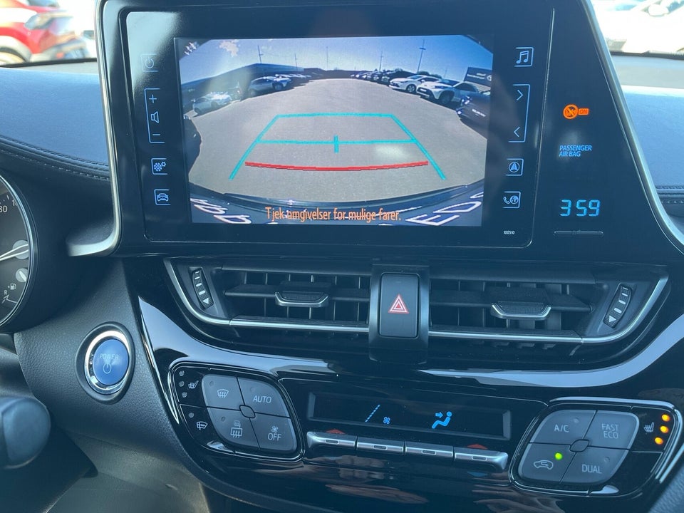 Toyota C-HR 1,8 Hybrid Selected CVT 5d