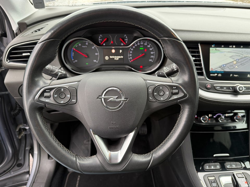 Opel Grandland X 1,6 Hybrid Ultimate aut. 5d