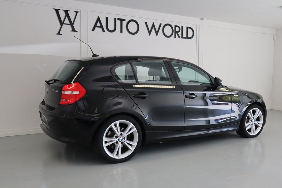 BMW 120d 2,0 aut. 5d