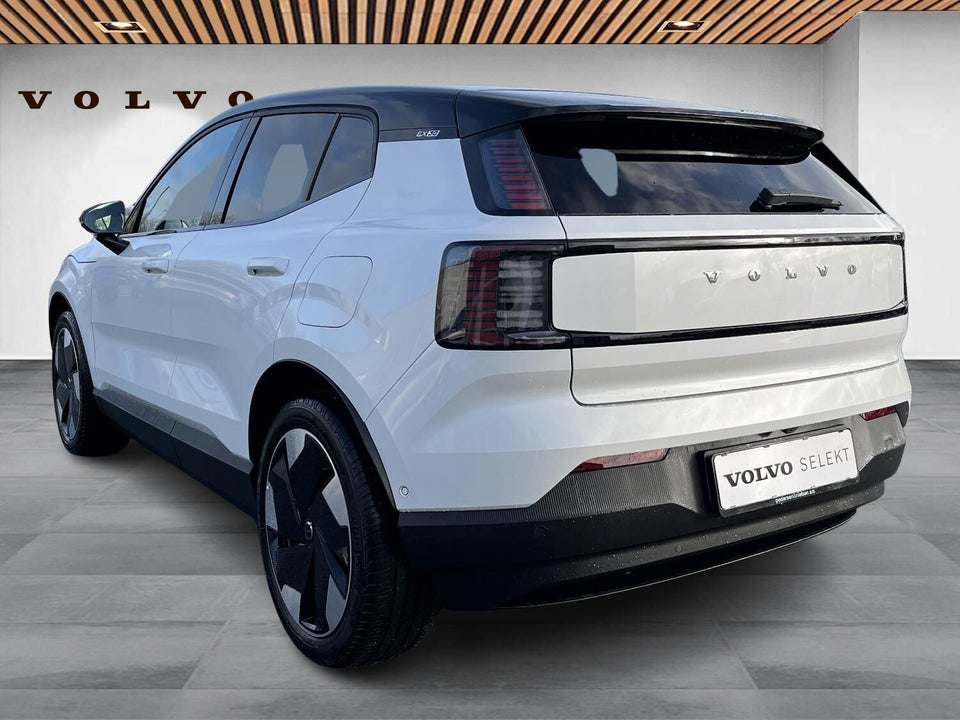 Volvo EX30 Extended Range Ultra 5d