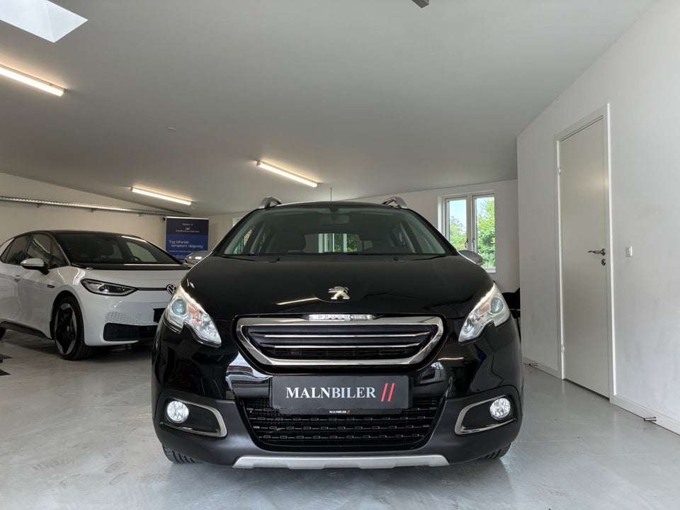 Peugeot 2008 1,2 e-THP 110 Style 5d