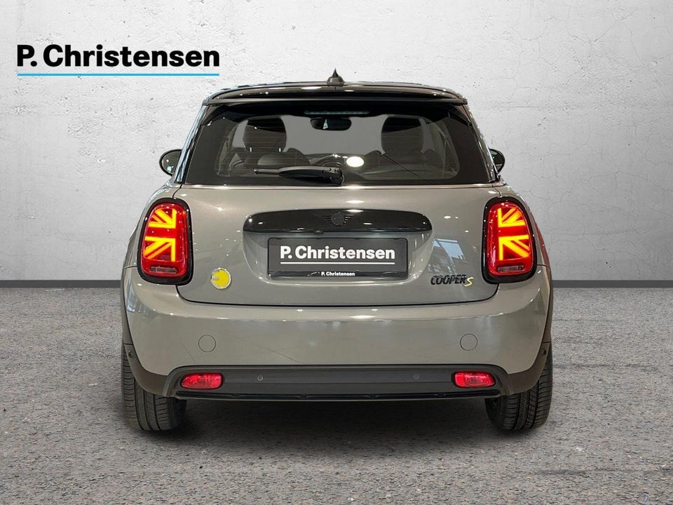 MINI Cooper SE Camden Edition 3d