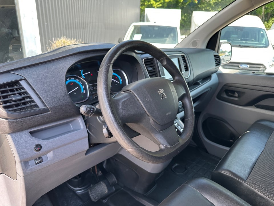 Peugeot e-Expert 75 L2 Plus Van