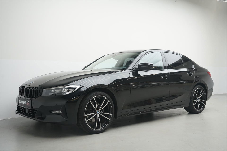 BMW 320d 2,0 Sport Line aut. 4d